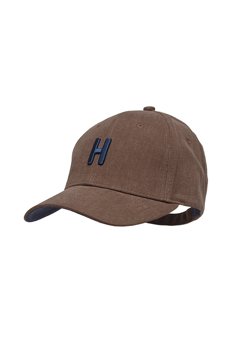 A000HWA-CAP004_00043.jpg
